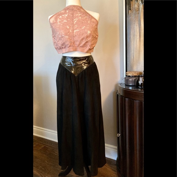Dita Martin Design Vintage BLK Suede/Patent Skirt - Picture 2 of 6